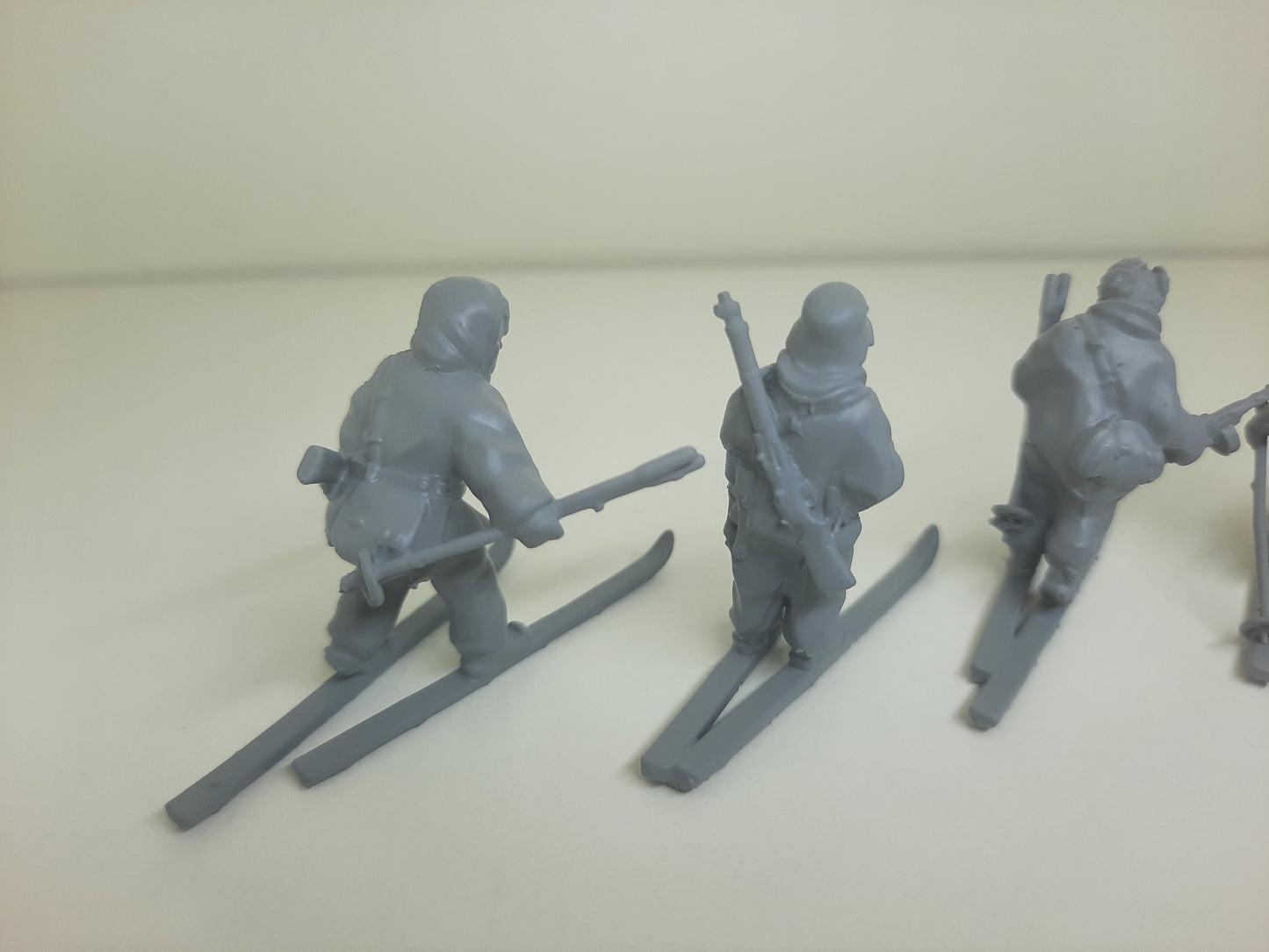 WWII Finnish Skiers Squad (5 models) Various Scales Historical Wargaming