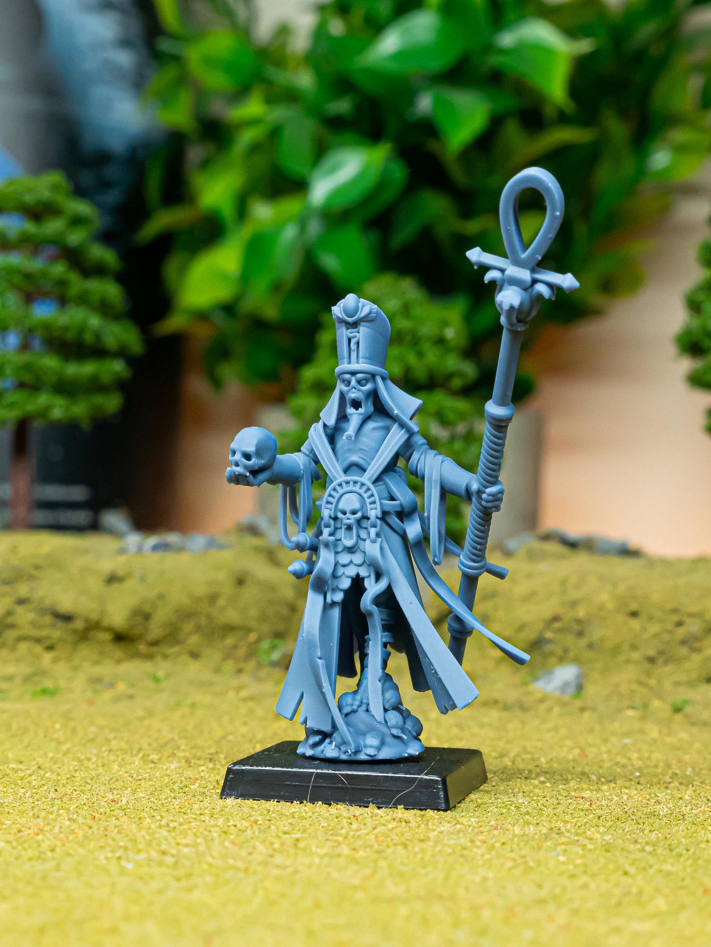 Eternal Priest Undead Champion Highland Miniatures Hero Various Scales (US tariffs are pre-paid by us)