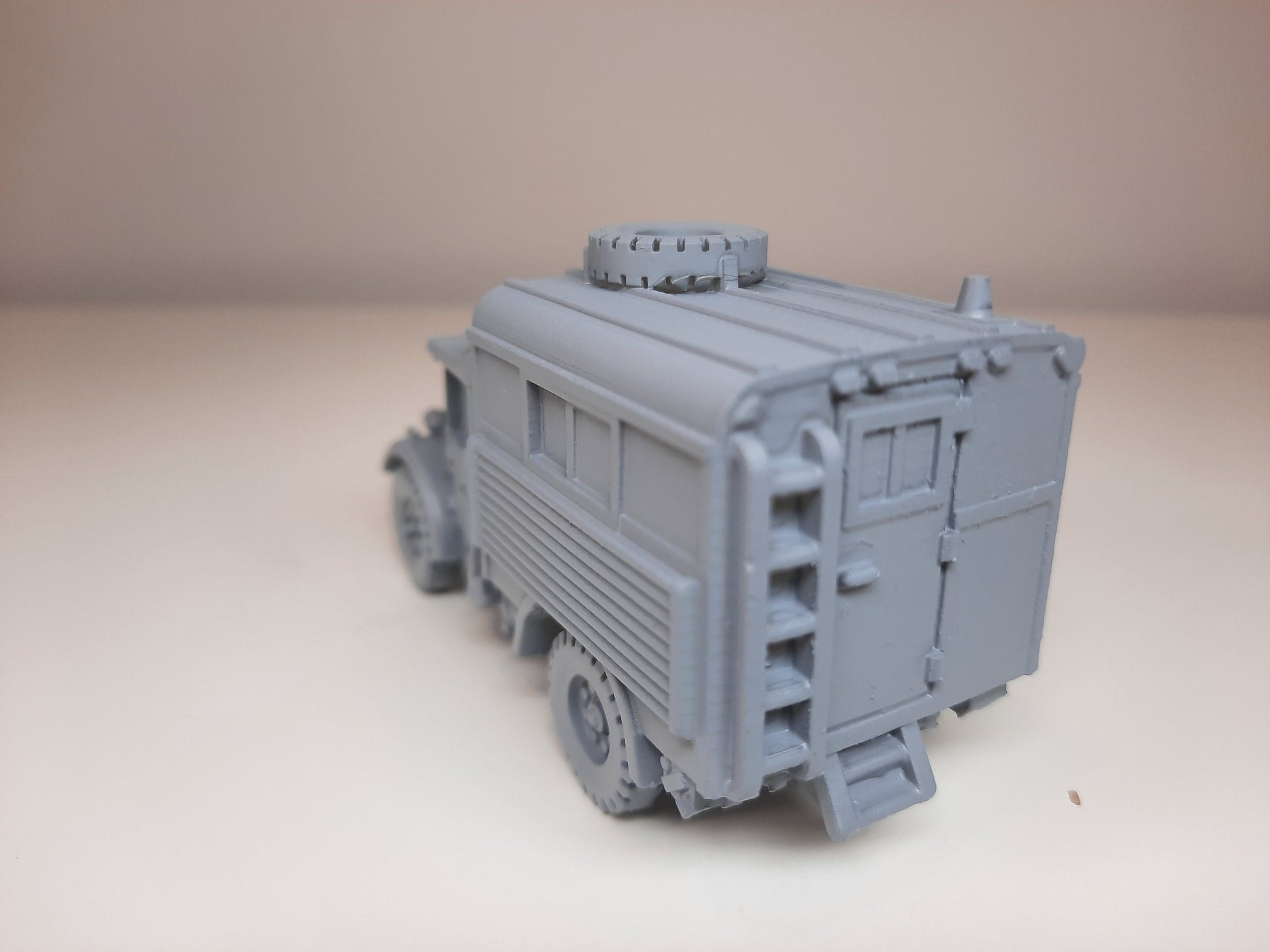 WWII British Fordson WOT2 Radio Truck Various Scales Historical Wargaming