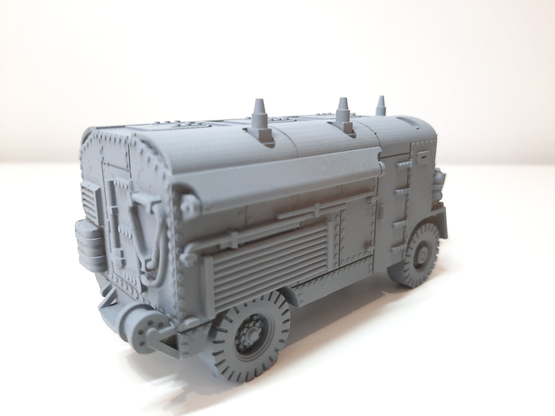 WWII British Dorchester 4x4 ACV HP Armoured Command Vehicle Various Scales Historical Wargaming