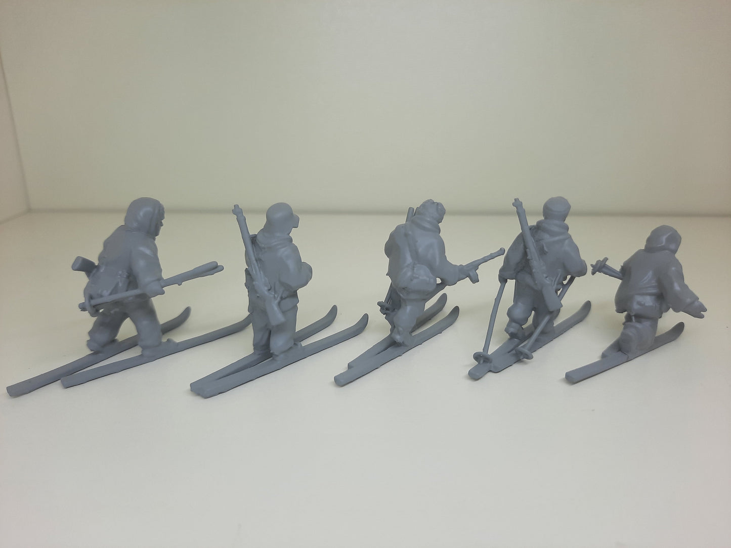 WWII Finnish Skiers Squad (5 models) Various Scales Historical Wargaming