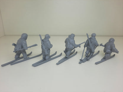 WWII Finnish Skiers Squad (5 models) Various Scales Historical Wargaming