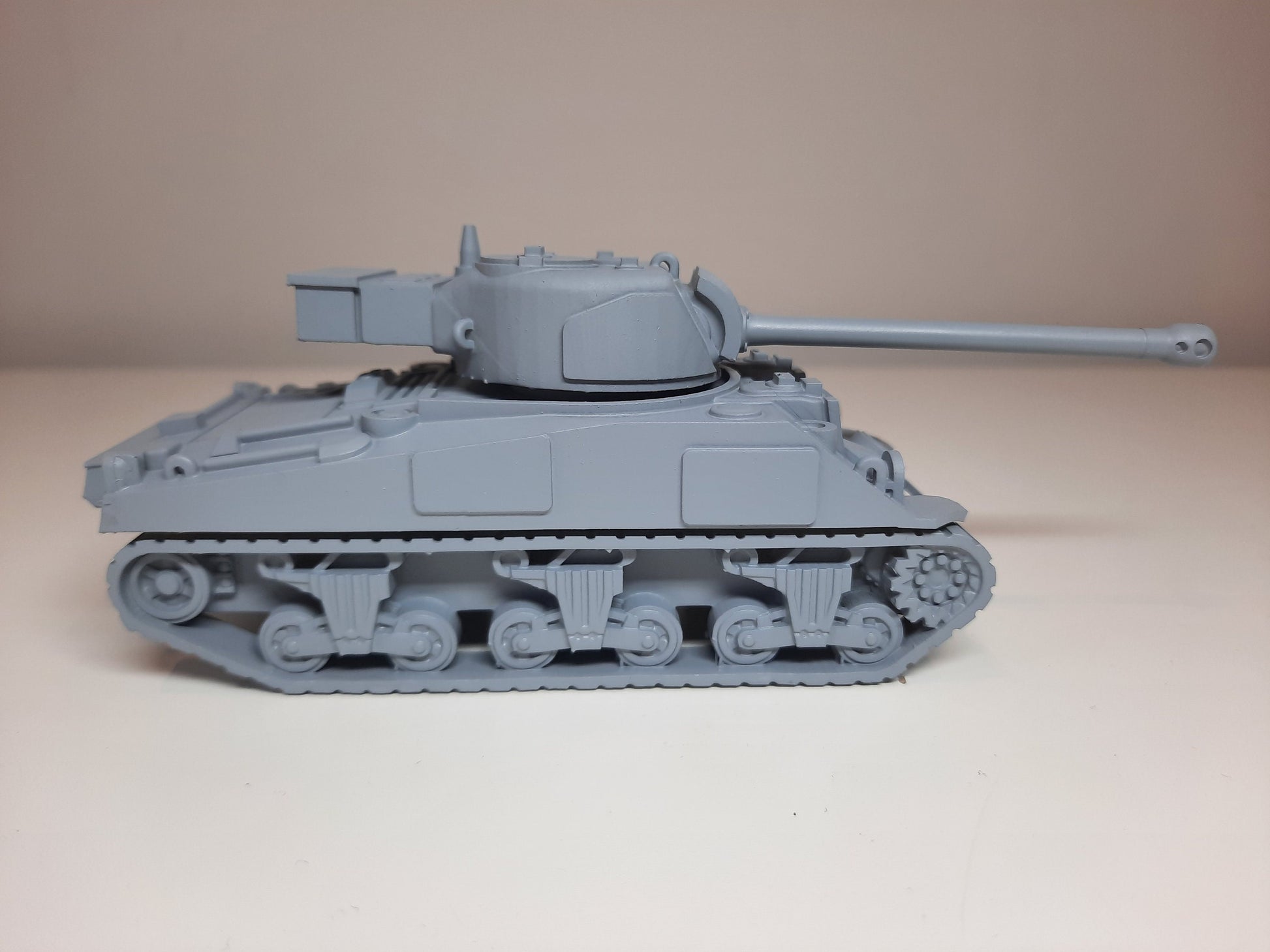 WWII US British Sherman Firefly Tank Various Scales Historical Wargaming (US tariffs are pre-paid by us)