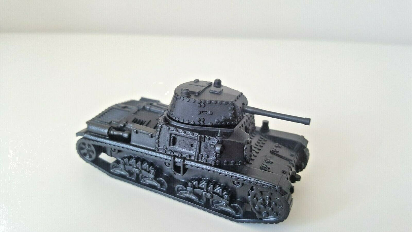 WWII Italian M15-42 Centro Radio Various Scales Historical Wargaming