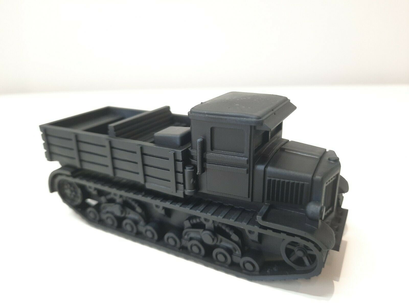 Chain of Command 28mm Soviet Voroshilovets Heavy Artillery Tractor