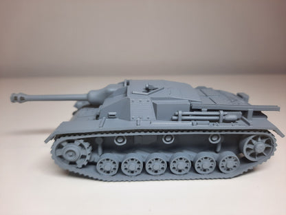 WWII German Stug III C/D 75mm Long Barrel Various Scales Historical Wargaming