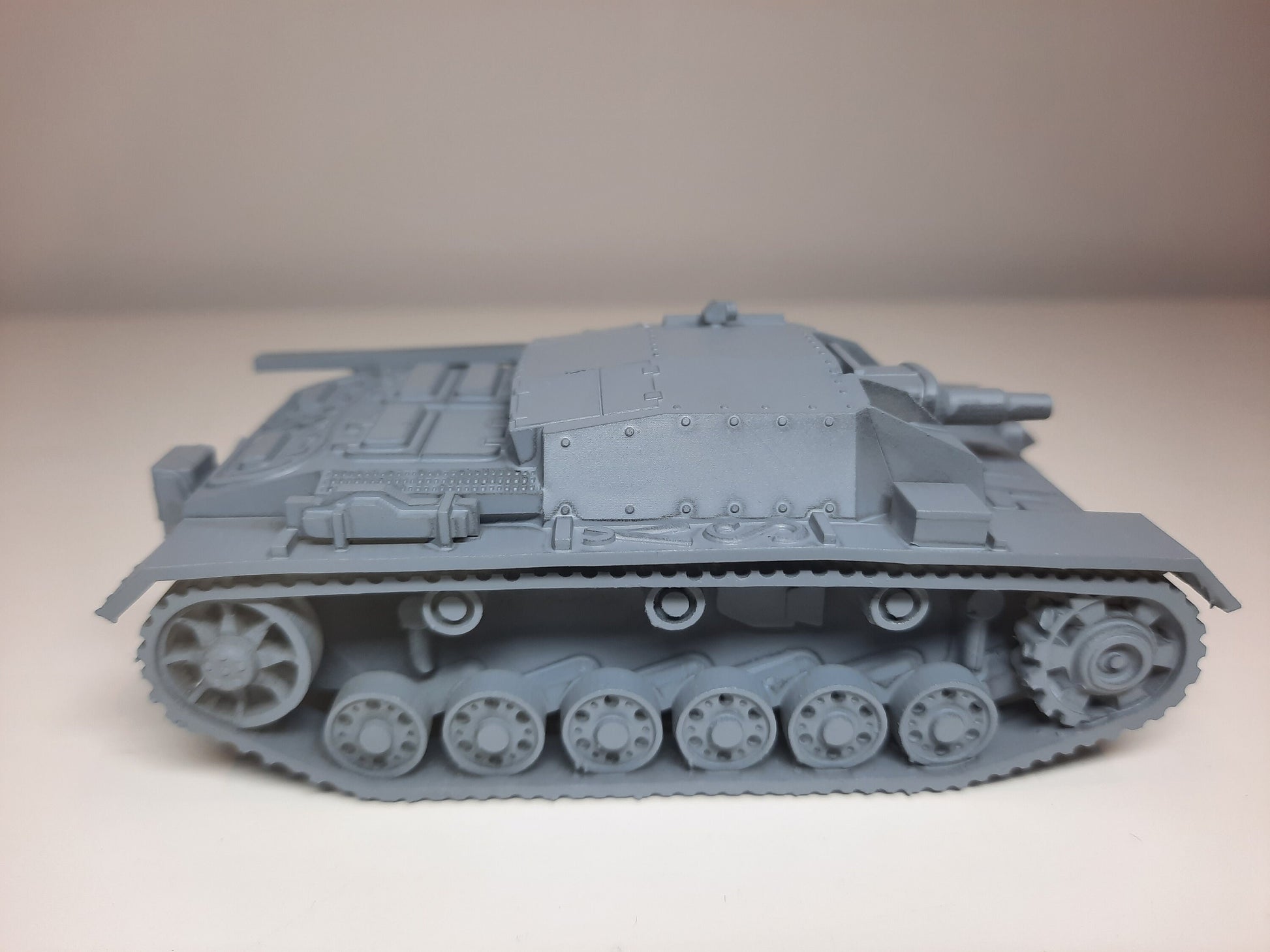 WWII Stug III C/D 75mm Short Barrel Various Scales Historical Wargaming