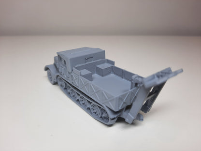 WWII German Sd.Kfz 9 FAMO Halftrack with Spade Various Scales Historical Wargaming