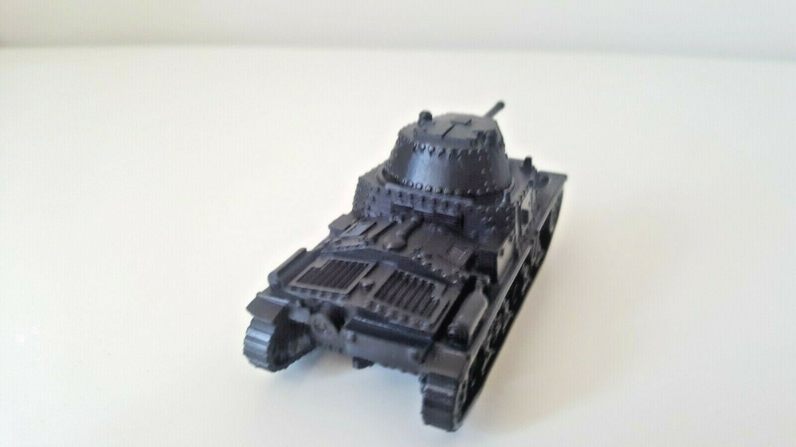 WWII Italian M15-42 Centro Radio Various Scales Historical Wargaming (US tariffs are pre-paid by us)