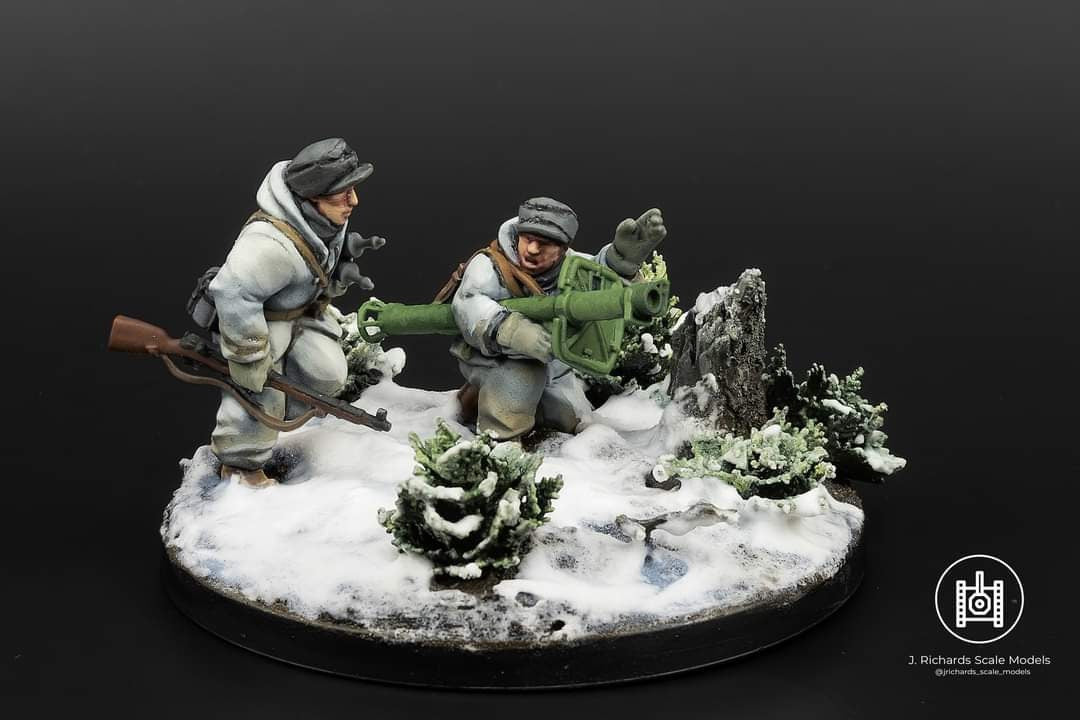 WWII Finnish Panzerschreck Team (2 models) Various Scales Historical Wargaming (US tariffs are pre-paid by us)