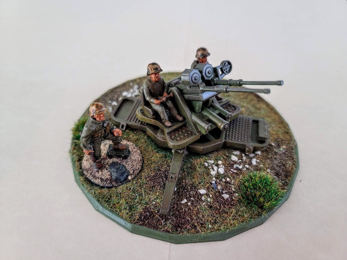 US Twin 20mm AA Gun Mark IV with 2 Gunners Various Scales Historical Wargaming