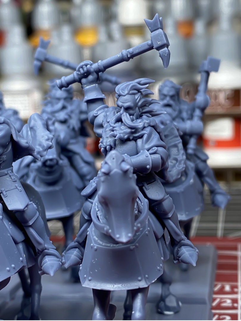 30mm Highland Miniatures Knights of Mergenheim x10 suitable for WFB