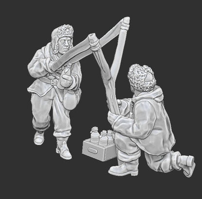 WWII Finnish Kinetic Thrower Team (2 models) Various Scales Historical Wargaming