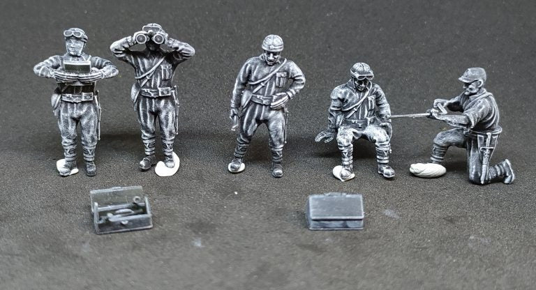 WWII Japanese Tank Crew (8 models) Various Scales Historical Wargaming (US tariffs are pre-paid by us)