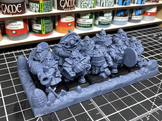 30mm Highland Miniatures Dwarf Firespitters x10 inc Command suitable for WFB