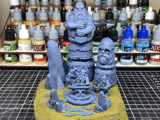 30mm Highland Miniatures Ancient Dwarf Forge and Great Dwarf Runemaster