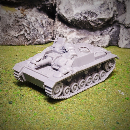 WWII German Stug III (both barrels included) Various Scales Historical Wargaming (US tariffs are pre-paid by us)