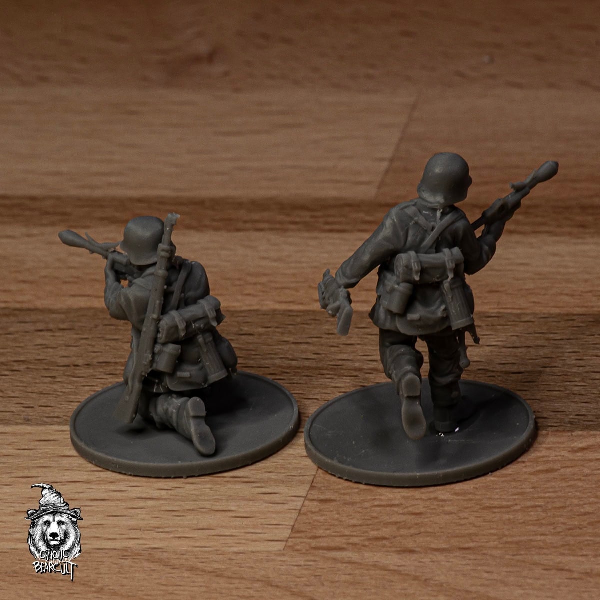 WWII German Pioneers Sturmpistole Team (2 model) Various Scales Historical Wargaming (US tariffs are pre-paid by us)