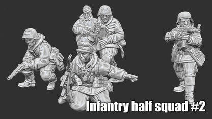 WWII German Late War Cavalry Dismounted Squad (10 models) Various Scales Historical Wargaming