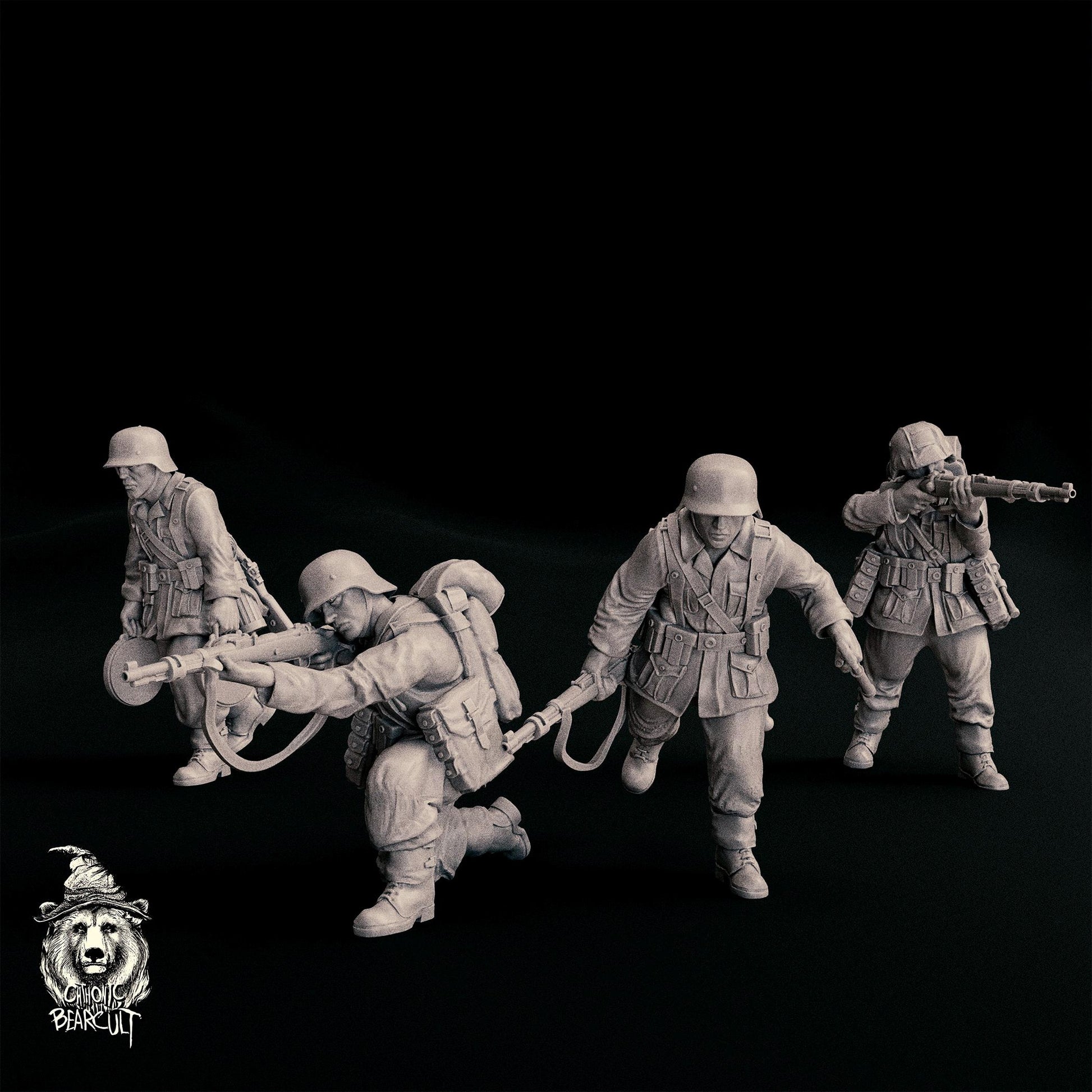 WWII German Assault Pioneer (4 models) Various Scales Historical Wargaming