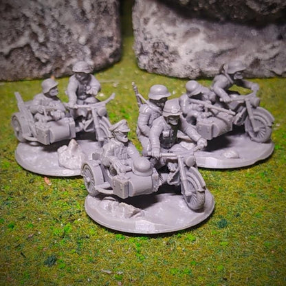 WWII German Sidecar Bikers Set Kradschutzen (3 bikes) Various Scales Historical Wargaming (US tariffs are pre-paid by us)