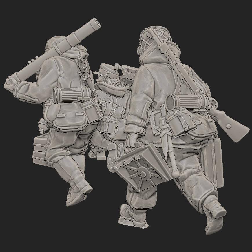 WWII German Mortar Team during Redeployment (3 models) Various Scales Historical Wargaming