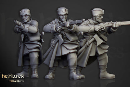 Harbor Strelcy with Command Group 10 models Highland Miniatures Various Scales (US tariffs are pre-paid by us)