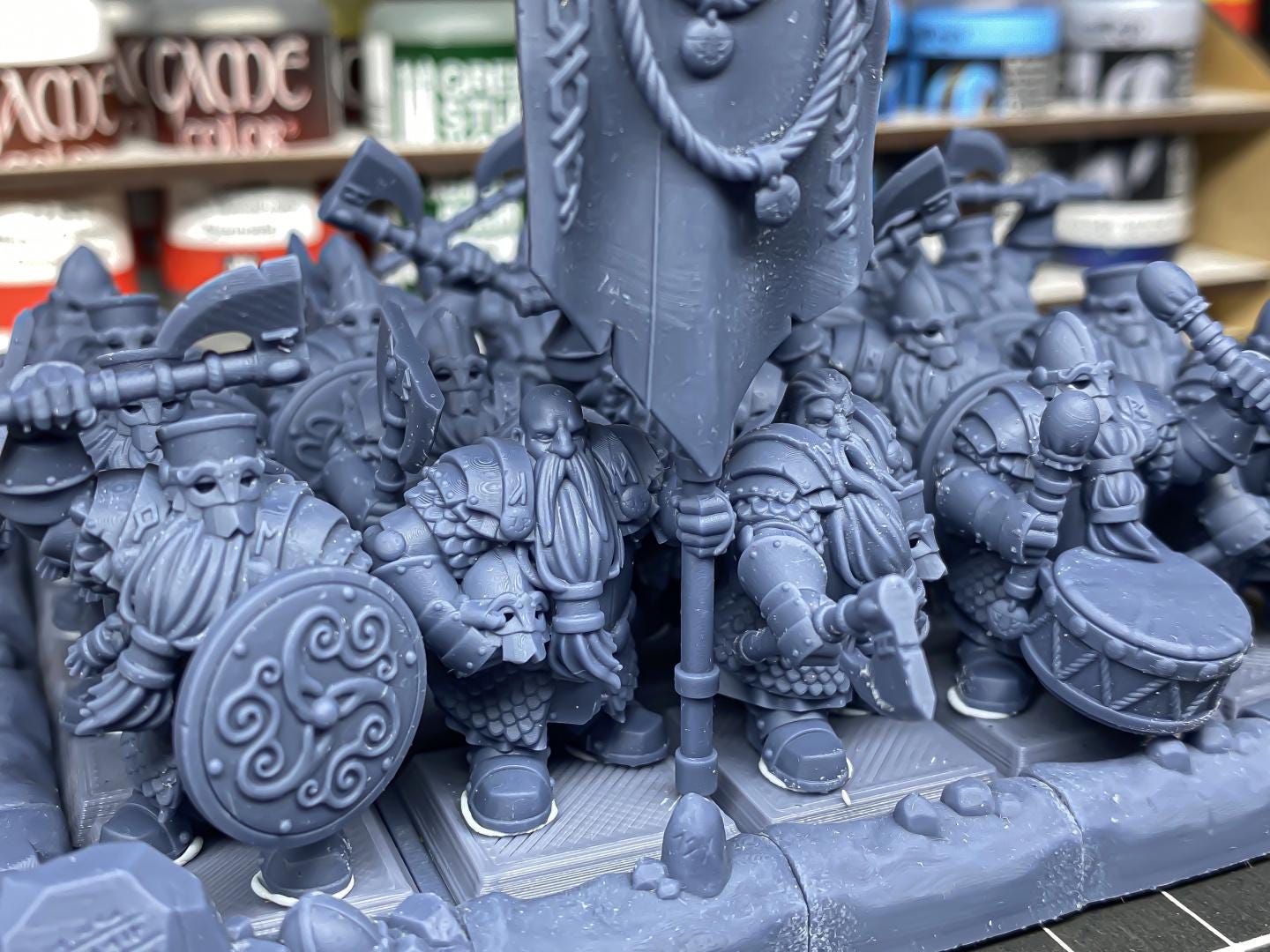 Dwarf Huscarl Unit with Command Group 10 models Highland Miniatures Various Scales (US tariffs are pre-paid by us)