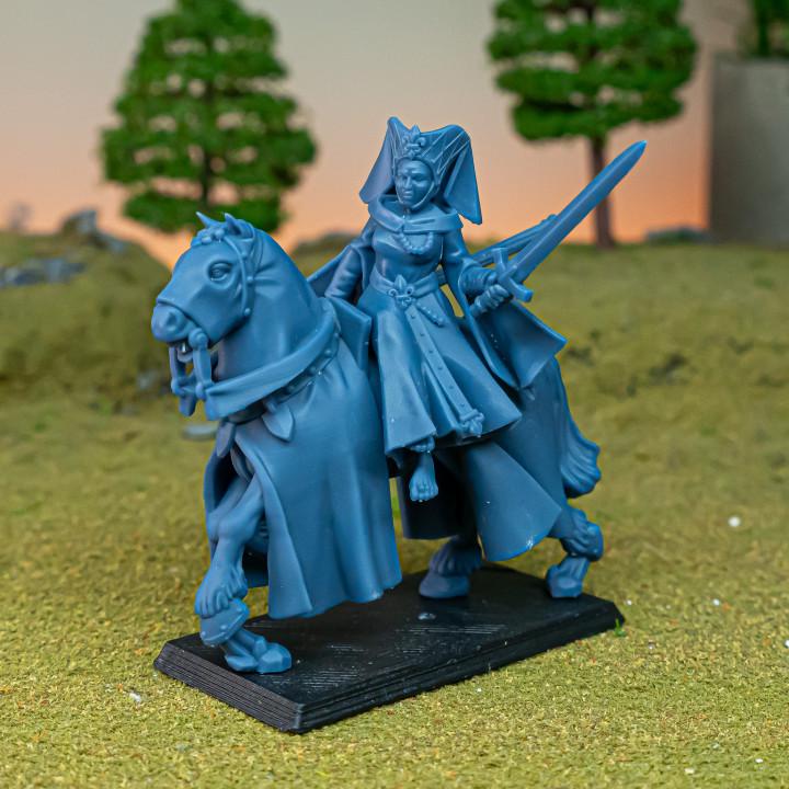 Damsel of Gallia on Horse with Banner Highland Miniatures Hero Various Scales (US tariffs are pre-paid by us)