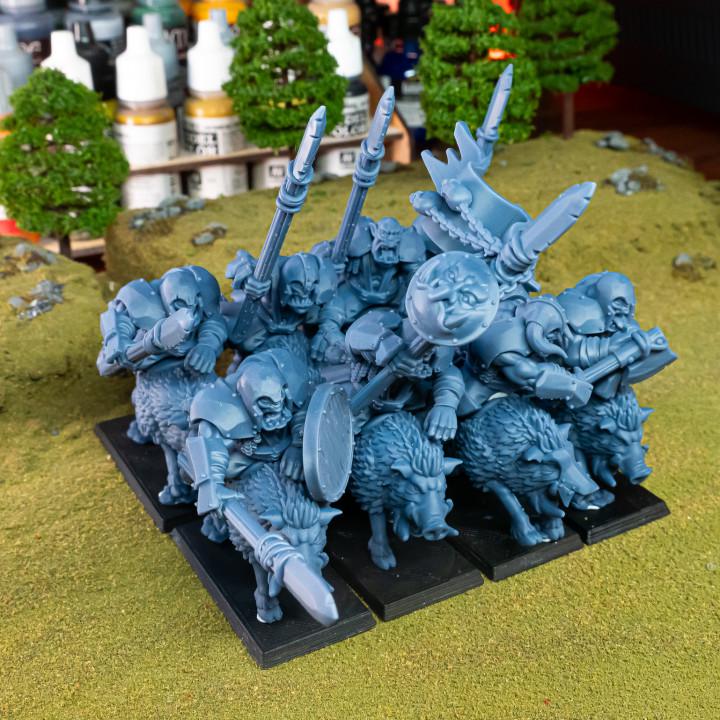 Mounted Orcs with Spears 10 models Highland Miniatures Various Scales (US tariffs are pre-paid by us)