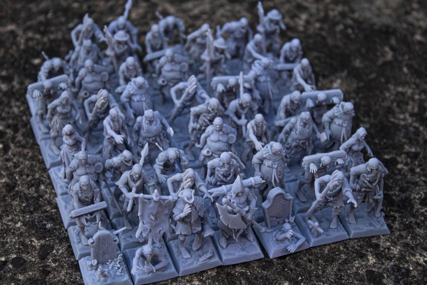 Zombie Unit with Command Group 20 models Highland Miniatures Transilvanya Undead Various Scales (US tariffs are pre-paid by us)