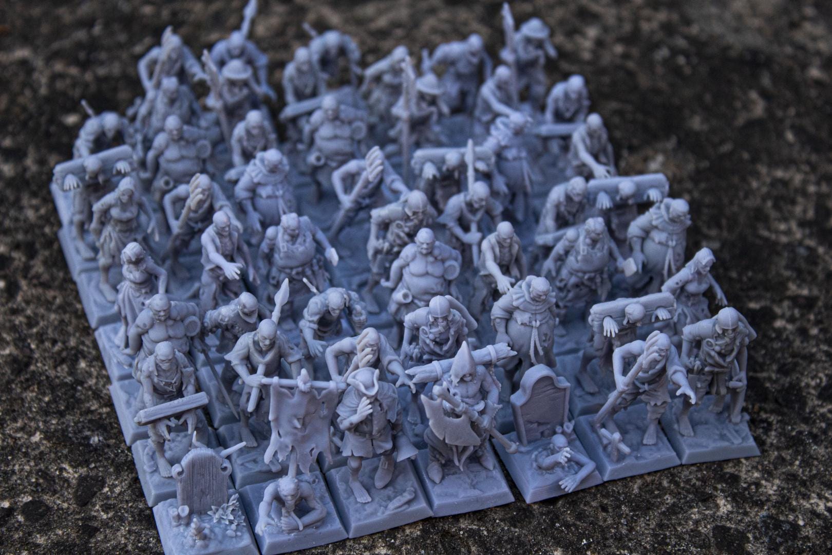 Zombie Unit with Command Group 20 models Highland Miniatures Transilvanya Undead Various Scales (US tariffs are pre-paid by us)