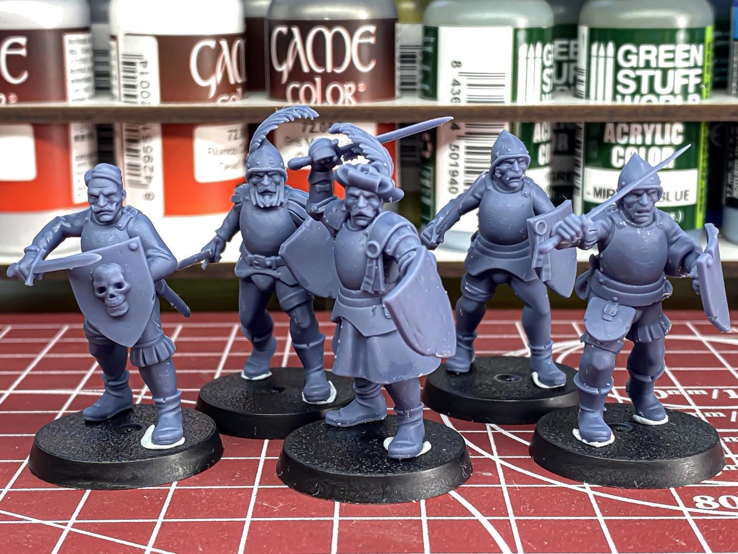 Sunland Swordsmen 10 models Highland Miniatures Various Scales (US tariffs are pre-paid by us)