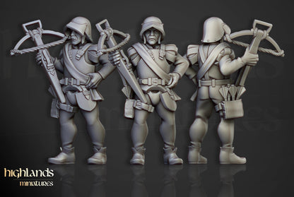 Sunland Crossbowmen 10 models Highland Miniatures Various Scales (US tariffs are pre-paid by us)