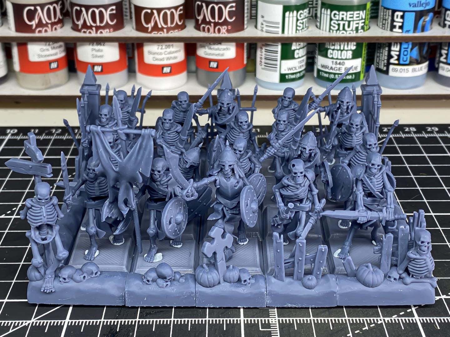 Skeleton Warriors with Swords and Command Group 10 models Highland Miniatures Transilvanya Undead Various Scales