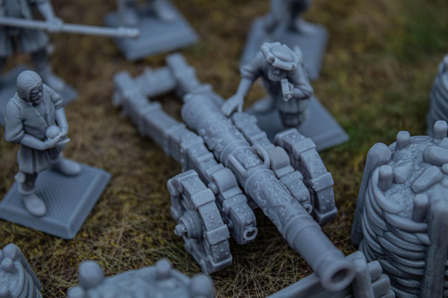 Sunland Artillery Battery with Crew, Cannon, Mortar, Volley Gun Highland Miniatures Various Scales