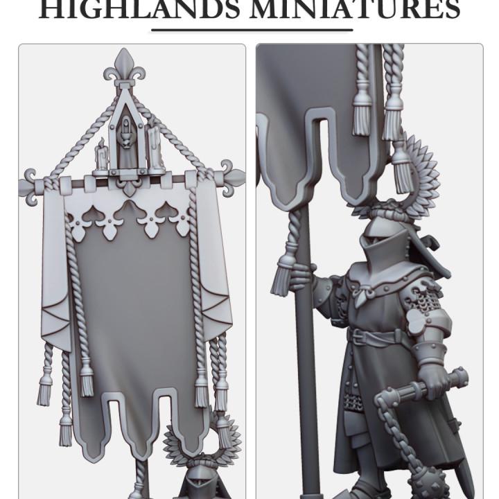 Battle Standard Bearer on Foot Highland Miniatures Hero Various Scales (US tariffs are pre-paid by us)