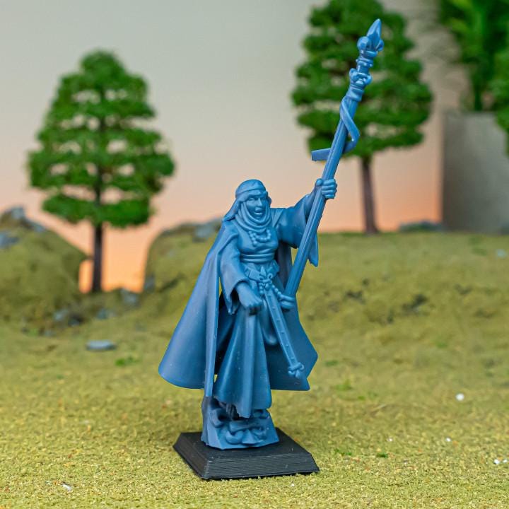 Damsel of Gallia on Foot Highland Miniatures Hero Various Scales (US tariffs are pre-paid by us)