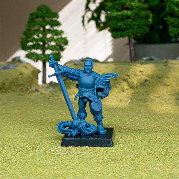 Sunland Captain 3 Variants on Foot Highland Miniatures Hero Various Scales (US tariffs are pre-paid by us)