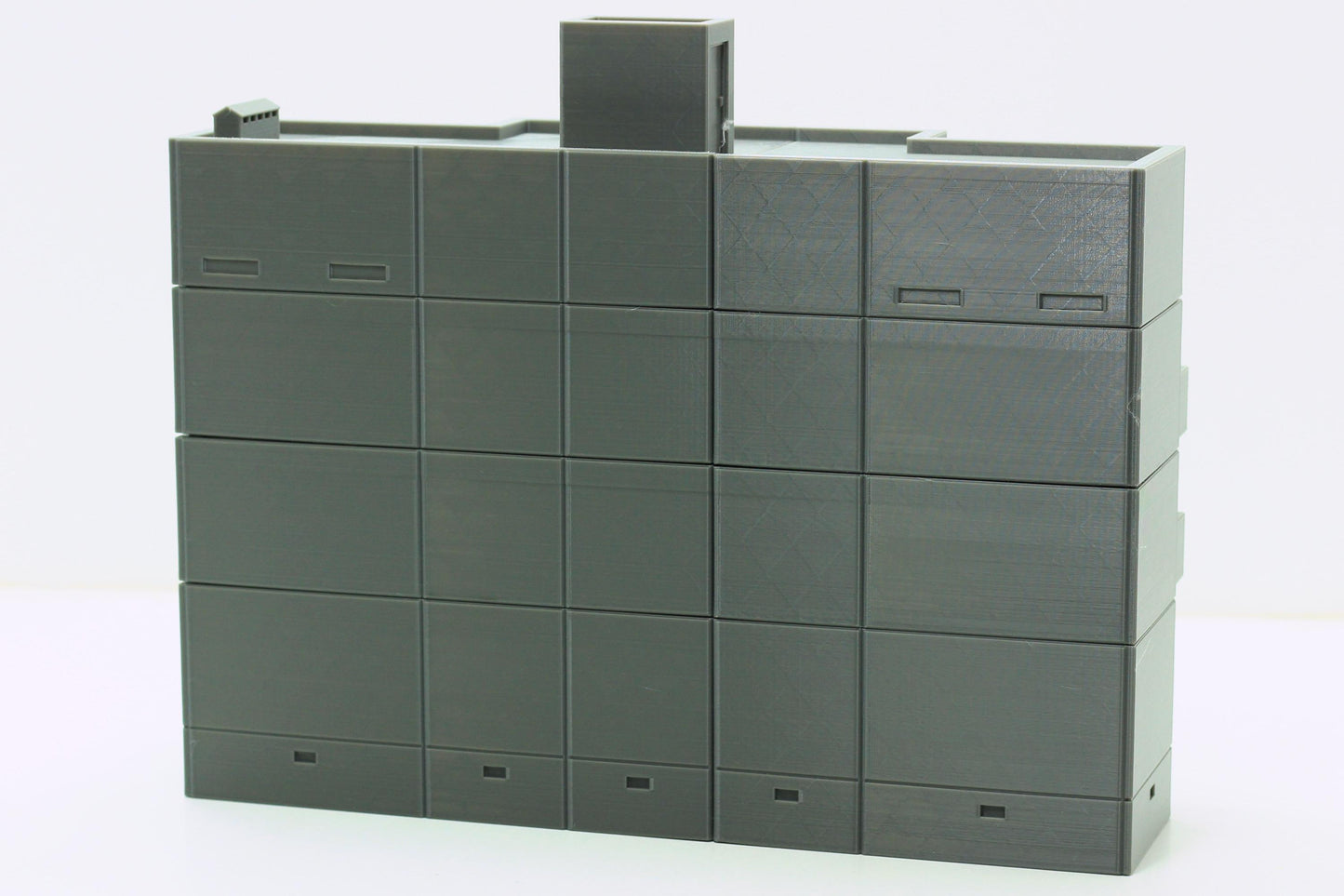 Wargaming Terrain Eastern European Apartments (3 storey,1 model) Various Scales Historical Wargaming Modern (US tariffs are pre-paid by us)