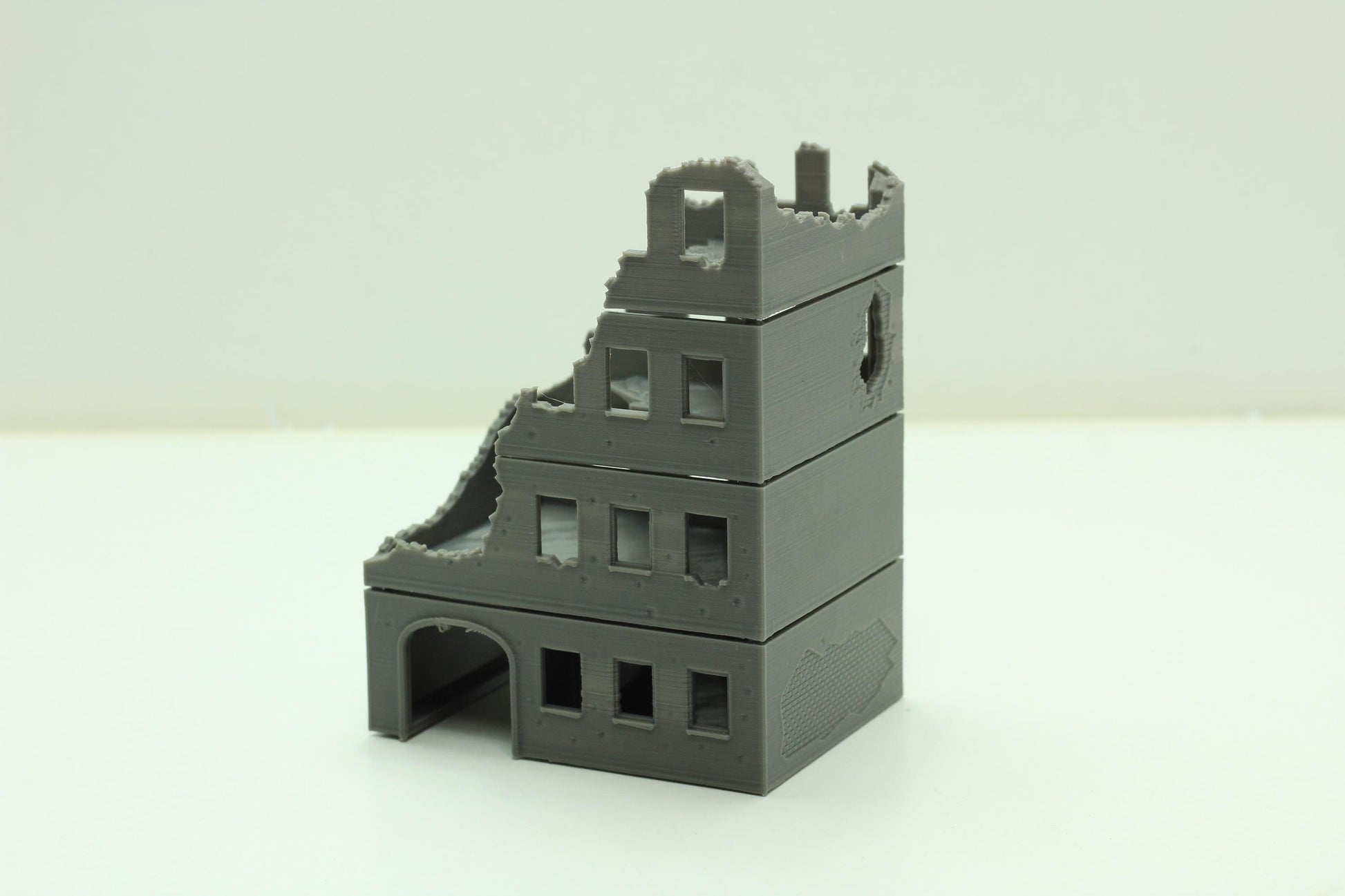 Wargaming Terrain WWII Stalingrad Ruined House 2 Various Scales Historical Wargaming (US tariffs are pre-paid by us)