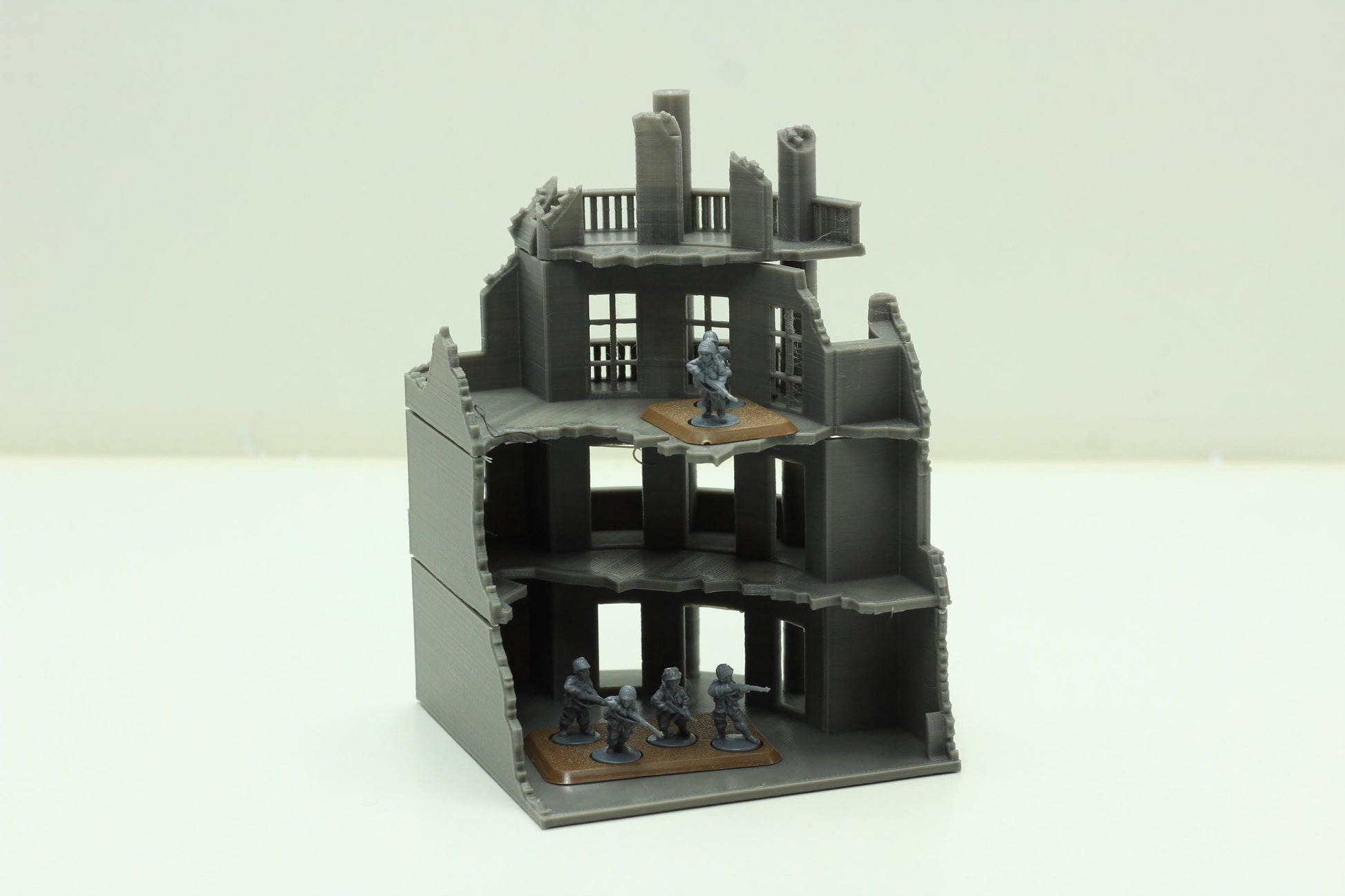 Wargaming Terrain WWII Stalingrad Ruined House 4 Various Scales Historical Wargaming (US tariffs are pre-paid by us)