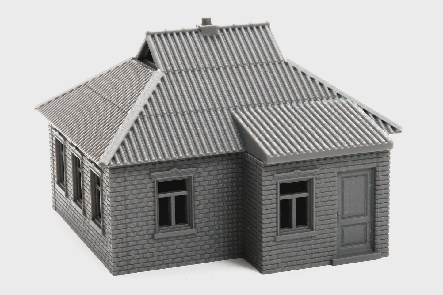 Wargaming Terrain Soviet Ukrainian Village House 1 Various Scales Historical Wargaming Modern (US tariffs are pre-paid by us)
