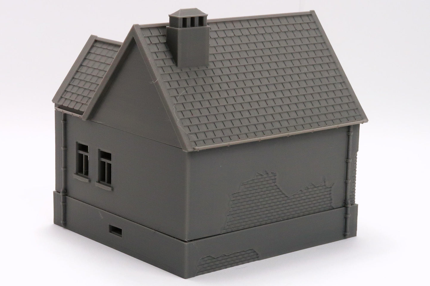 Wargaming Terrain WWII Polish Village House 3 Various Scales Historical Wargaming (US tariffs are pre-paid by us)