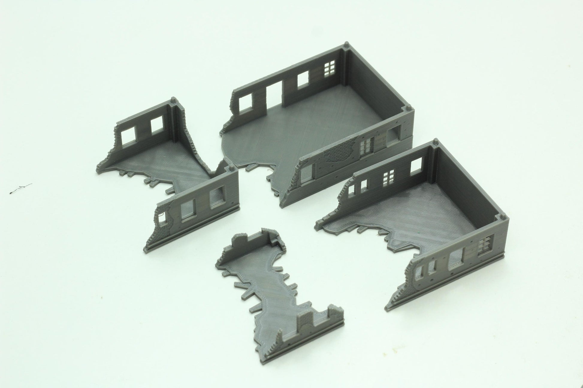Wargaming Terrain WWII Stalingrad Ruined House 1 Various Scales Historical Wargaming (US tariffs are pre-paid by us)