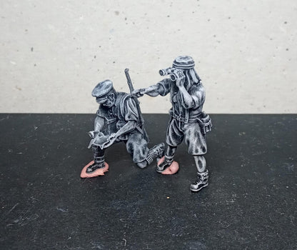 WWII British SAS LRDG Officer Set (2 models) Various Scales