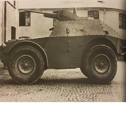WWII Italian Autocarro Saharino AS37 Modificato Autoblindo TL37 (1 model) Various Scales Historical Wargaming